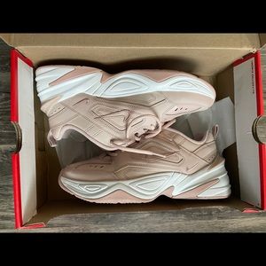 Nike M2K Tekno Dusty Rose